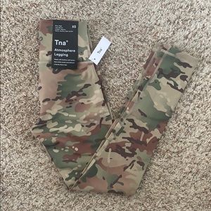 TNA Atmosphere 7/8 Legging - Camo print